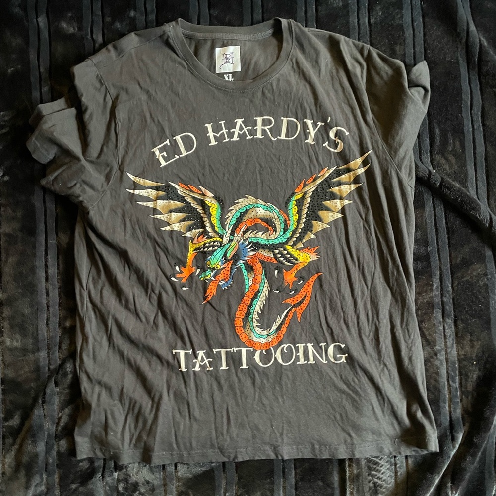 Edhardy shirt size xl with rhinestones